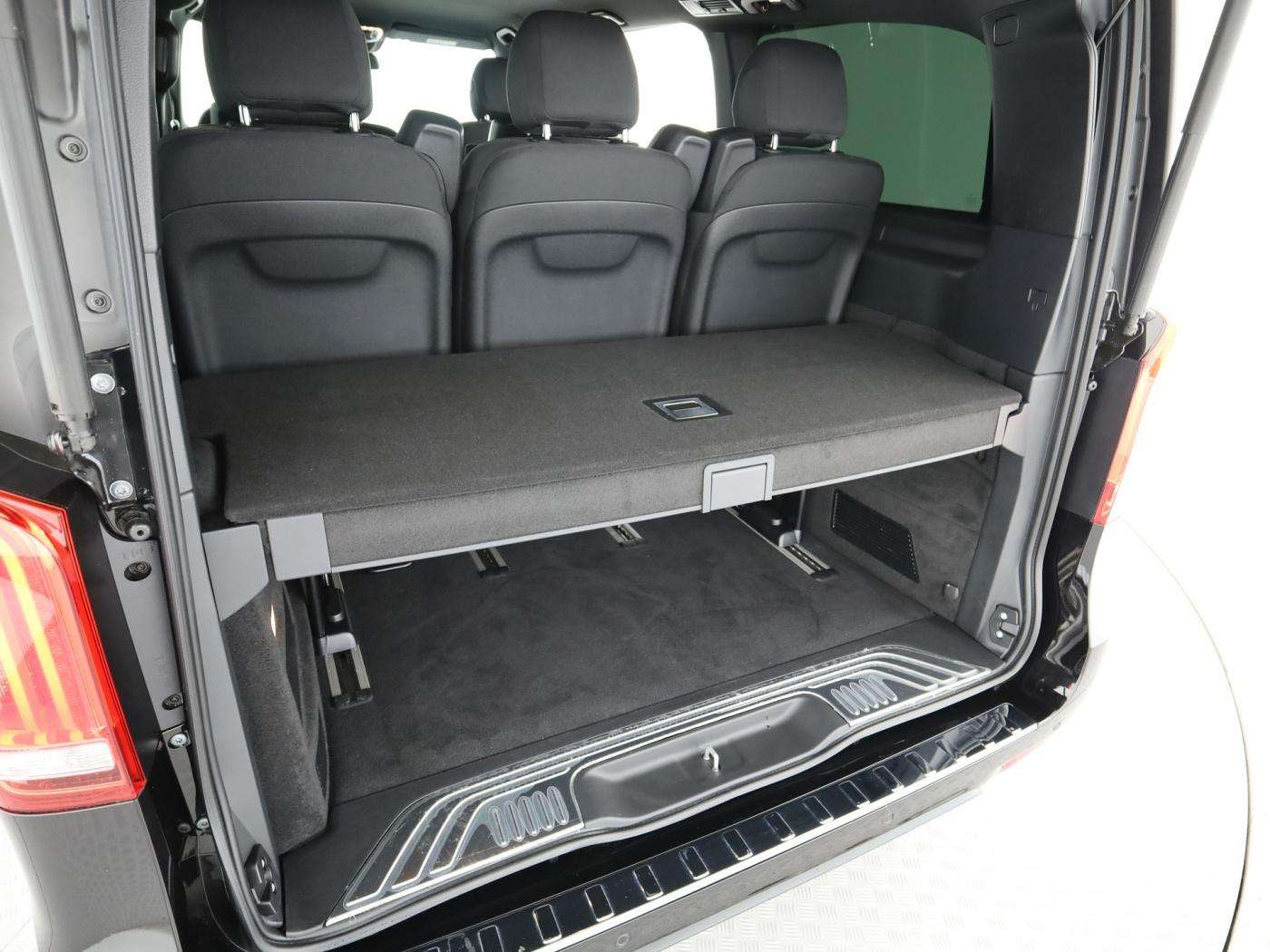 Mercedes-Benz EQV 300