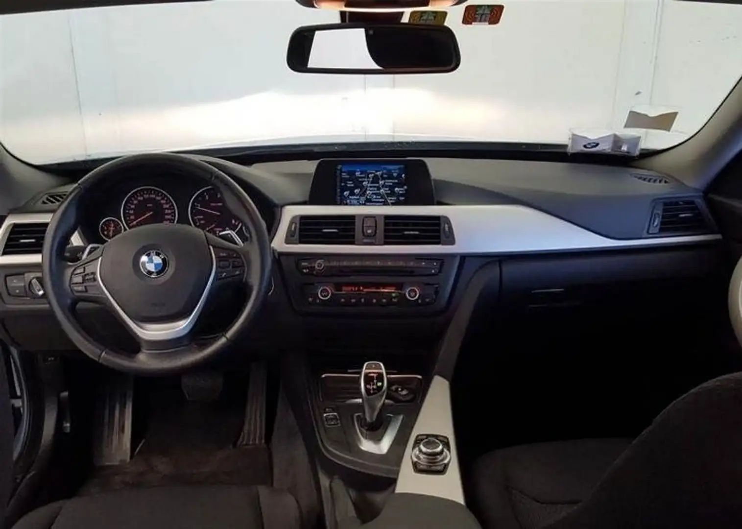 BMW 320 BMW 3 Series GT 320d Bleu - 2