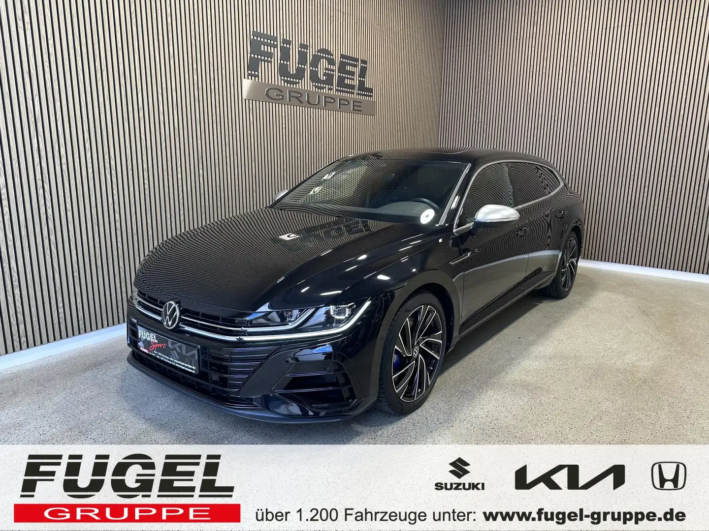 Volkswagen Arteon SB 2.0 TSI 4M DSG R IQ.LIGHT|AHK|PANO|19"|4xSHZ Schwarz - 1