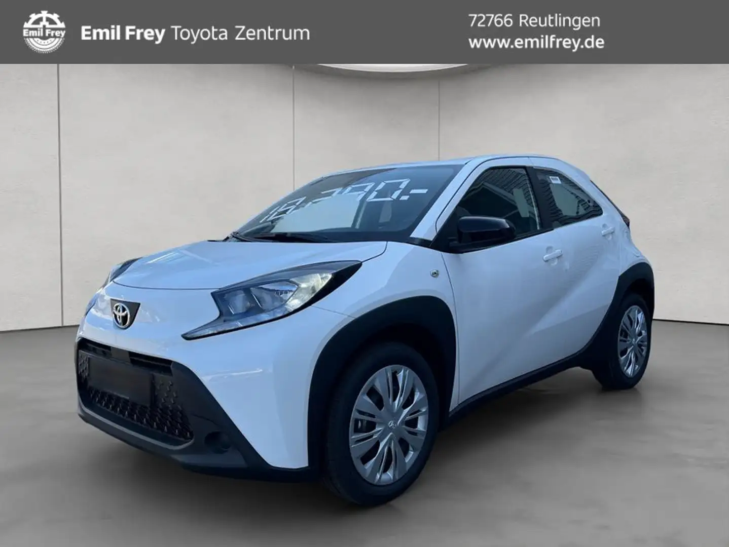 Toyota Aygo X X S-CVT Play 53 kW, 5-türig Blanc - 1