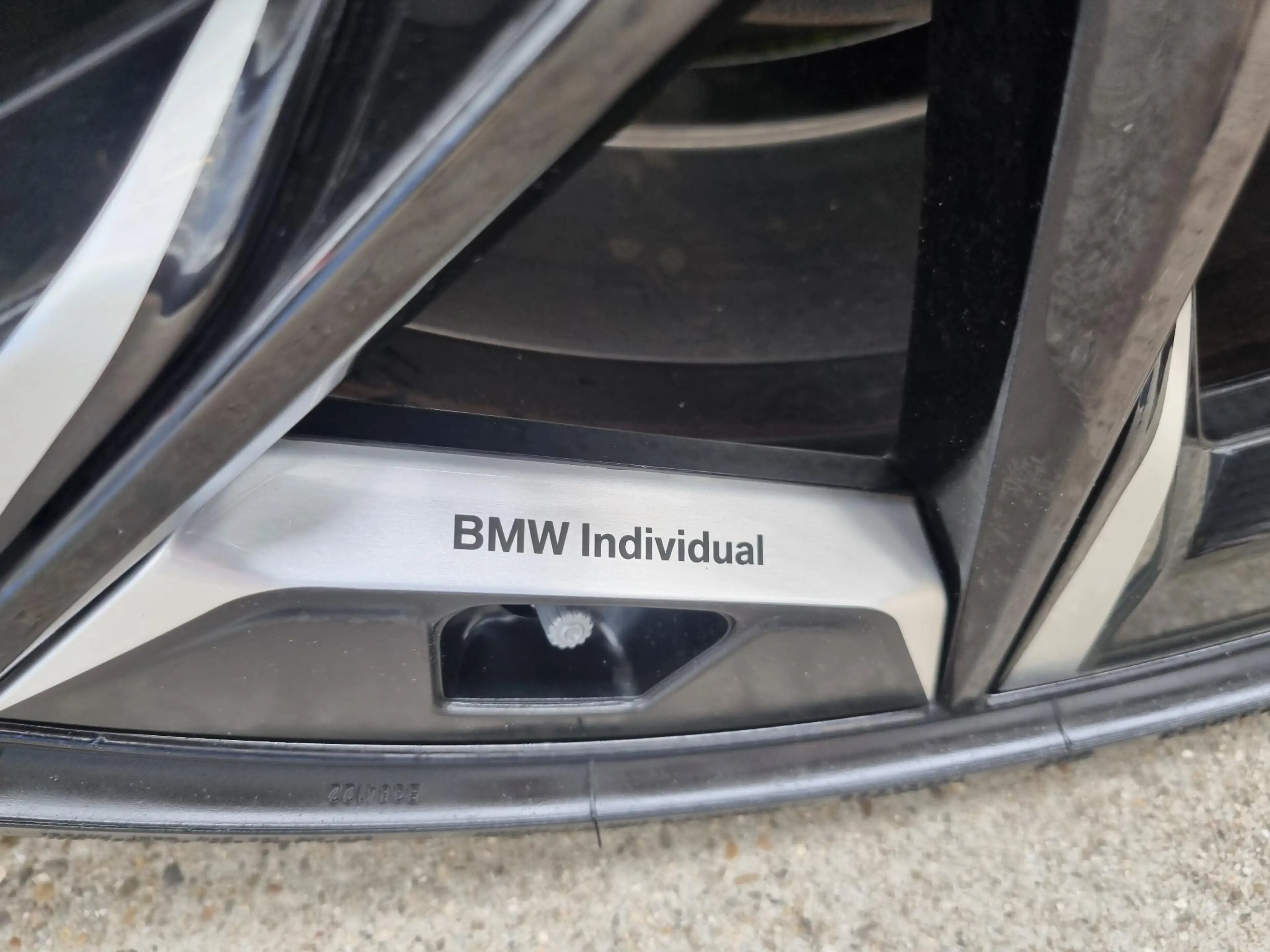 BMW 545 5-serie 545e xDrive 394pk. / Individual Tansanitbl — photo 27