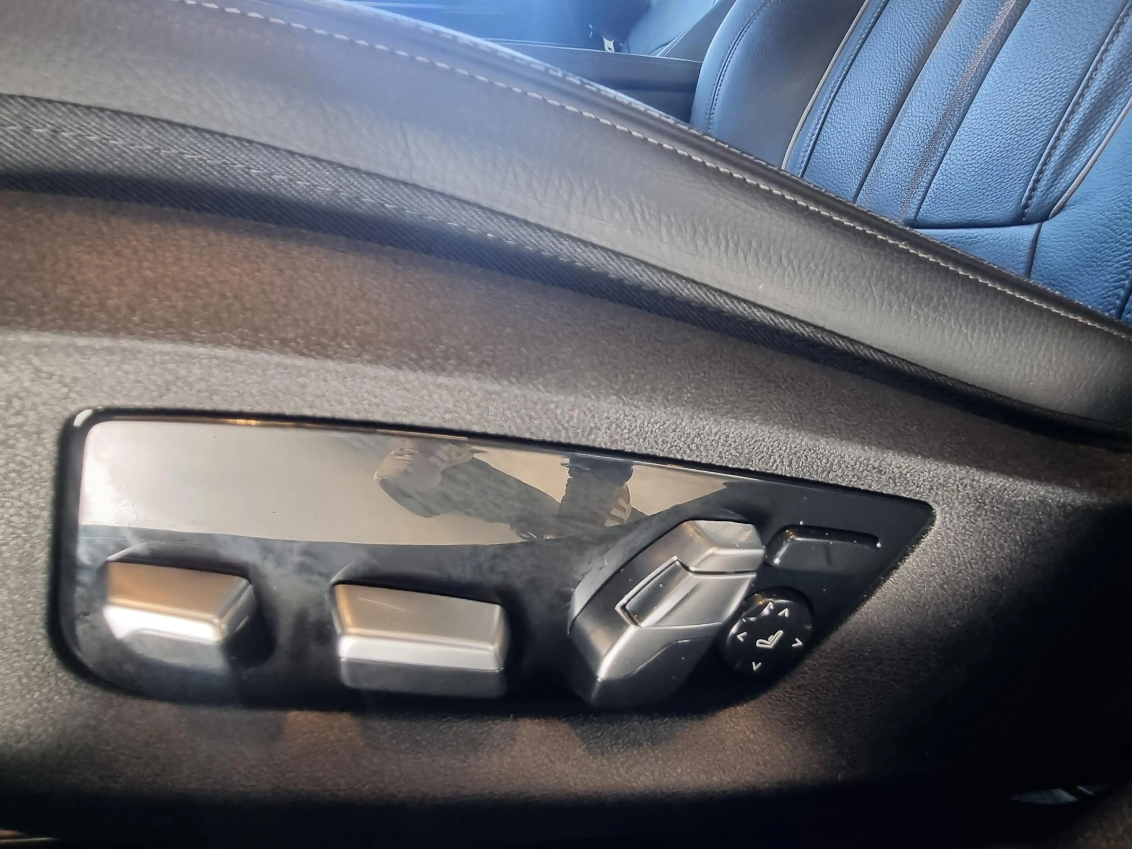 BMW 545 5-serie 545e xDrive 394pk. / Individual Tansanitbl — photo 12