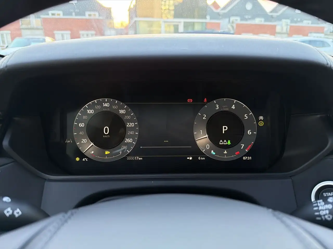 Land Rover Range Rover Velar снимка Land Rover Range Rover Velar