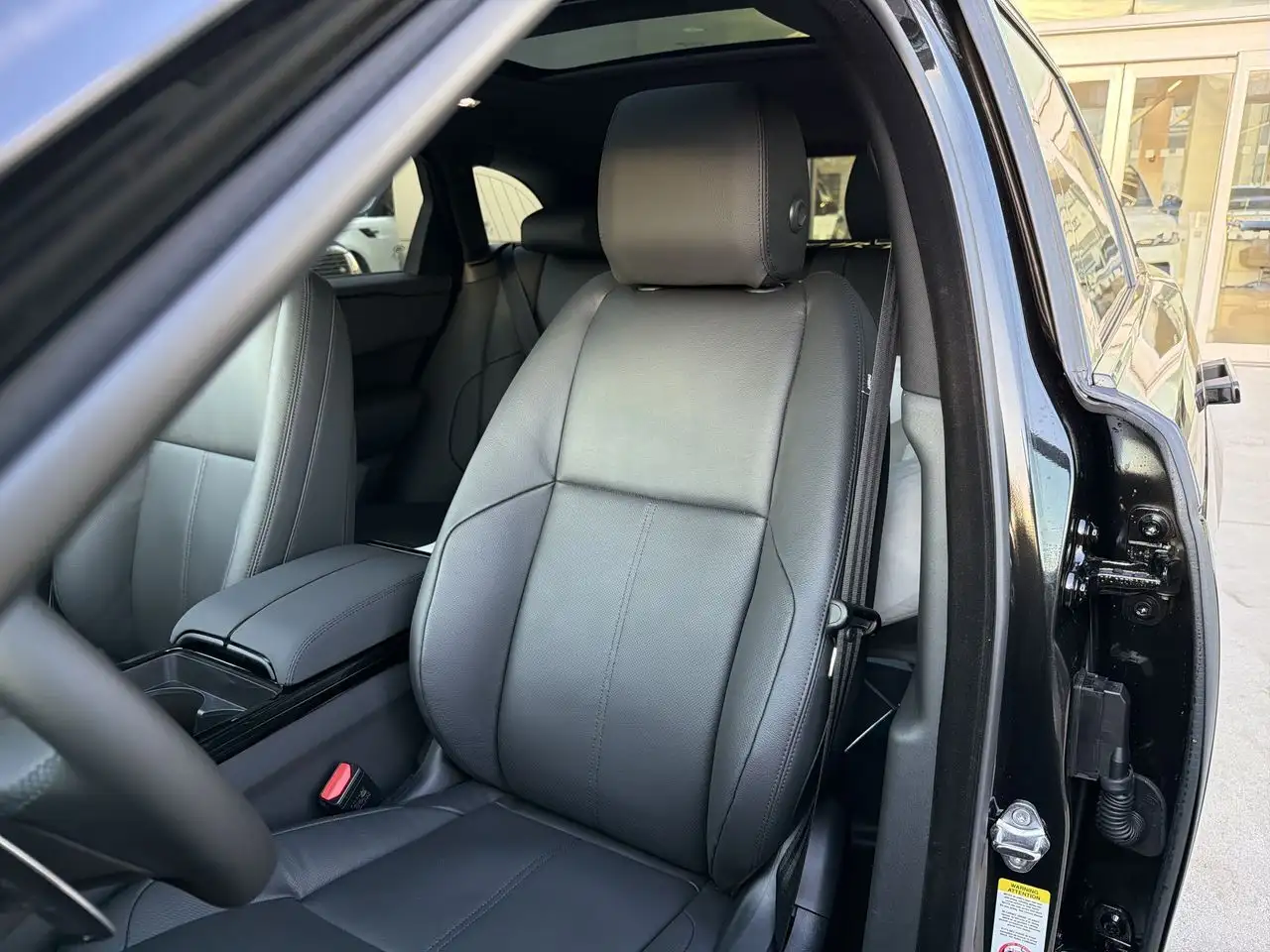 Land Rover Range Rover Velar снимка Land Rover Range Rover Velar