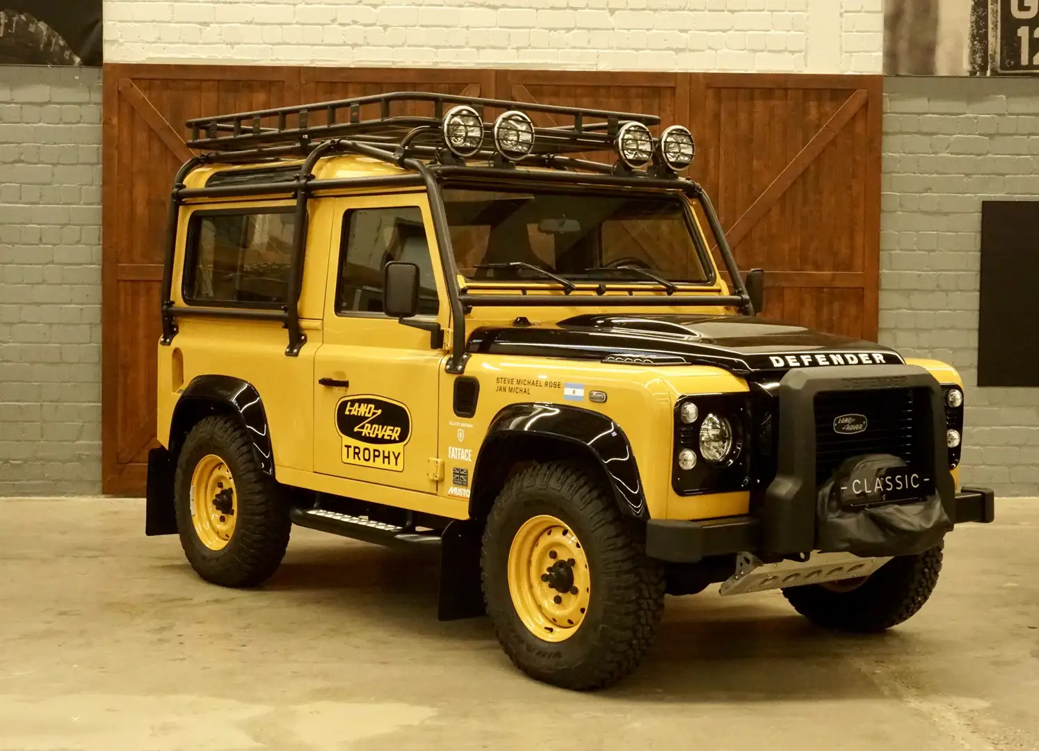 Land Rover Defender 90 STATION WORKS V8 TROPHY 1 LIMITED Amarillo - 1