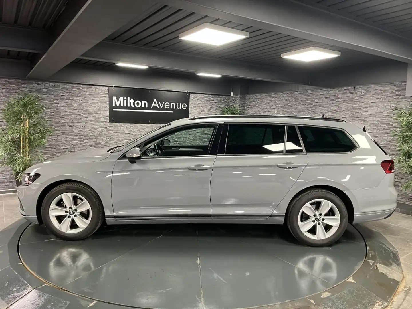 Volkswagen Passat Passat SW 2.0 16V TDI Evo - 150 - BV DSG 7  Busine Gris - 2