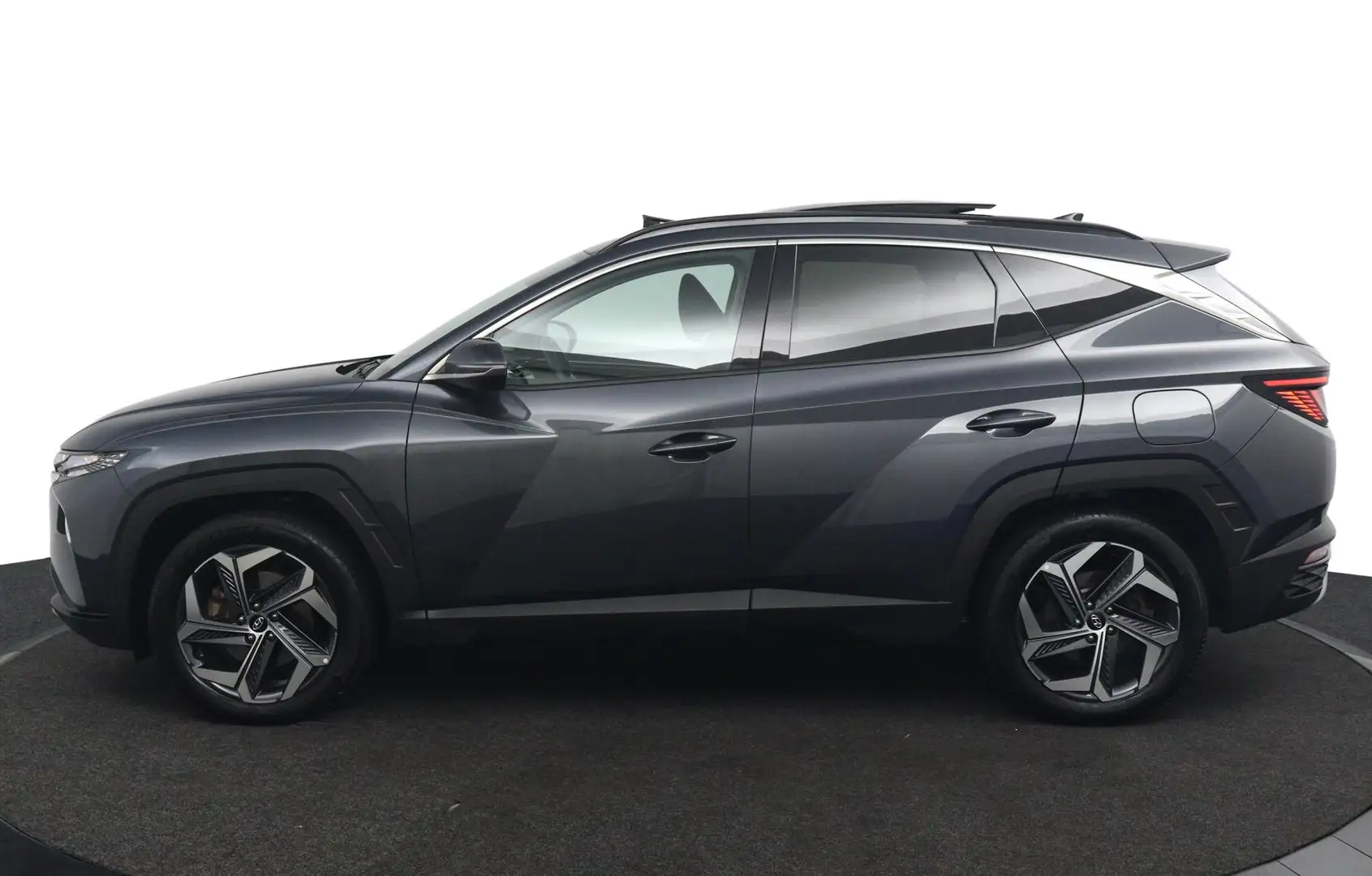 Hyundai TUCSON 1.6 T-GDI PHEV Comfort Smart Sky 4WD | Trekhaak | Grijs - 2