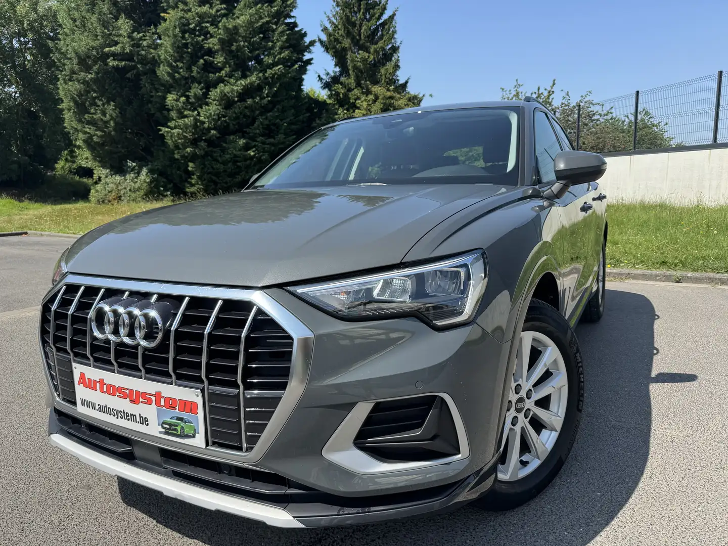 Audi Q3 35 TFSI Business Edition Advanced S tr. Gris - 1