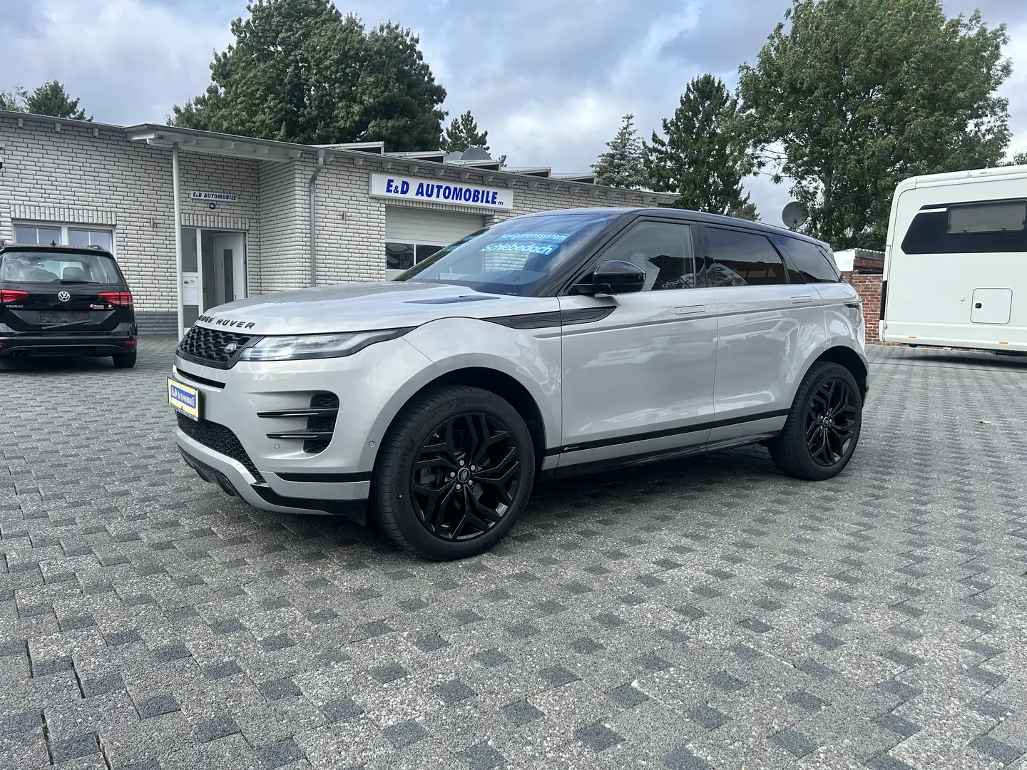Land Rover Range Rover Evoque Range Rover Evoque P200 R-Dynamic*76.000KM*1.HAND* Grau - 1