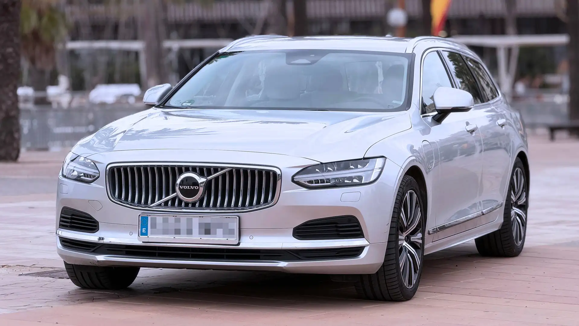 Volvo V90 V90 T8 Twin Recharge Inscription AWD Recharge Inscription Plateado - 2