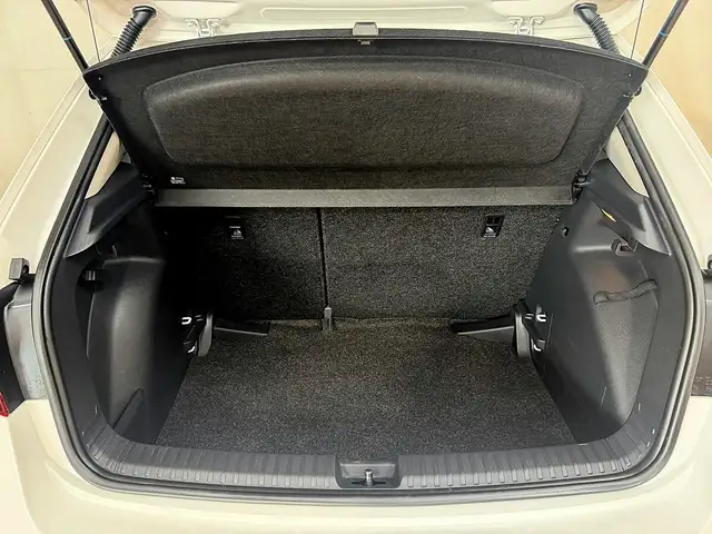 Skoda Fabia view 13