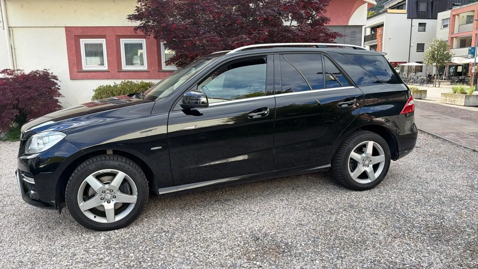 Mercedes-Benz 350 Mercedes-Benz ML 350 BlueTEC 4MATIC | Nero | 258 CV | Anno 2011 Schwarz - 2