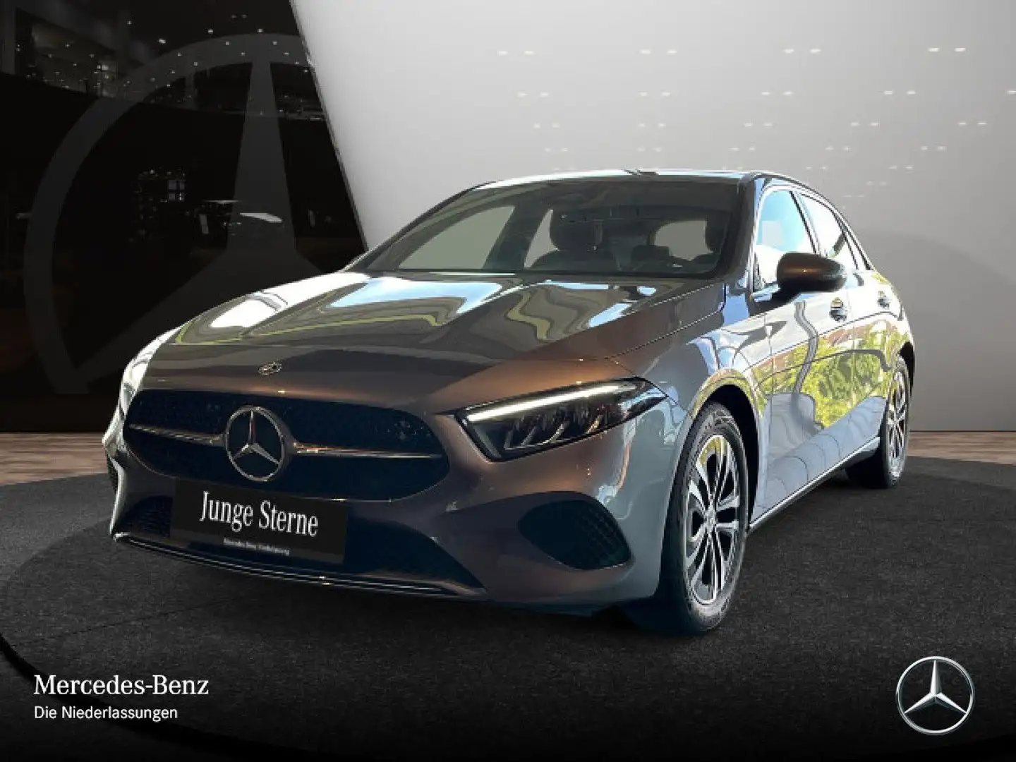 Mercedes-Benz A 180 PROGRESSIVE+LED+KAMERA+7G Grau - 2