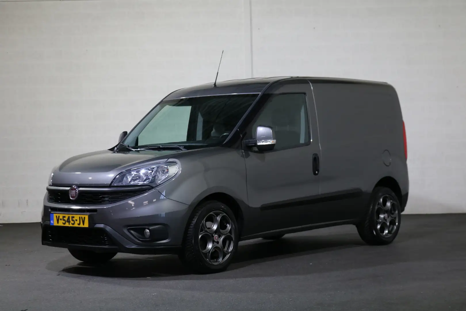 Fiat Doblo Cargo 1.6 MJ 105pk L1 H1 SX Airco Navigatie - 1
