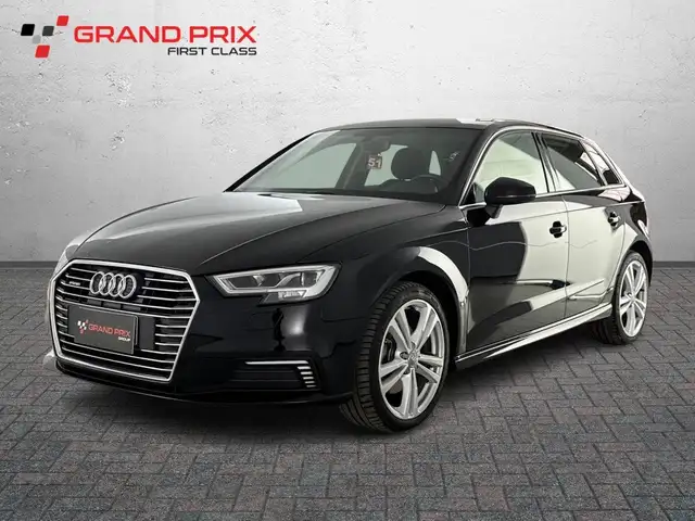Audi e-tron Sportback e-tron SPB 40 e-tron S tronic Admired
