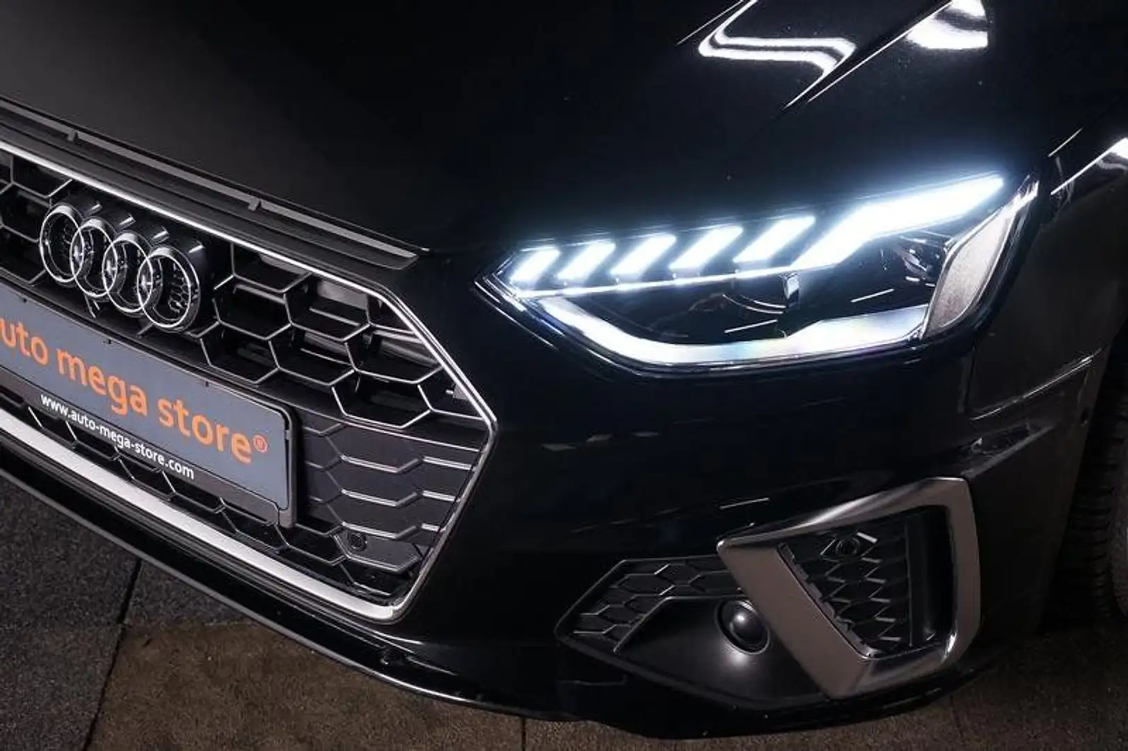 Audi A4 35 2.0 TFSI Avant S-Line Kamera/ACC/AUT/KeyLe Schwarz - 2