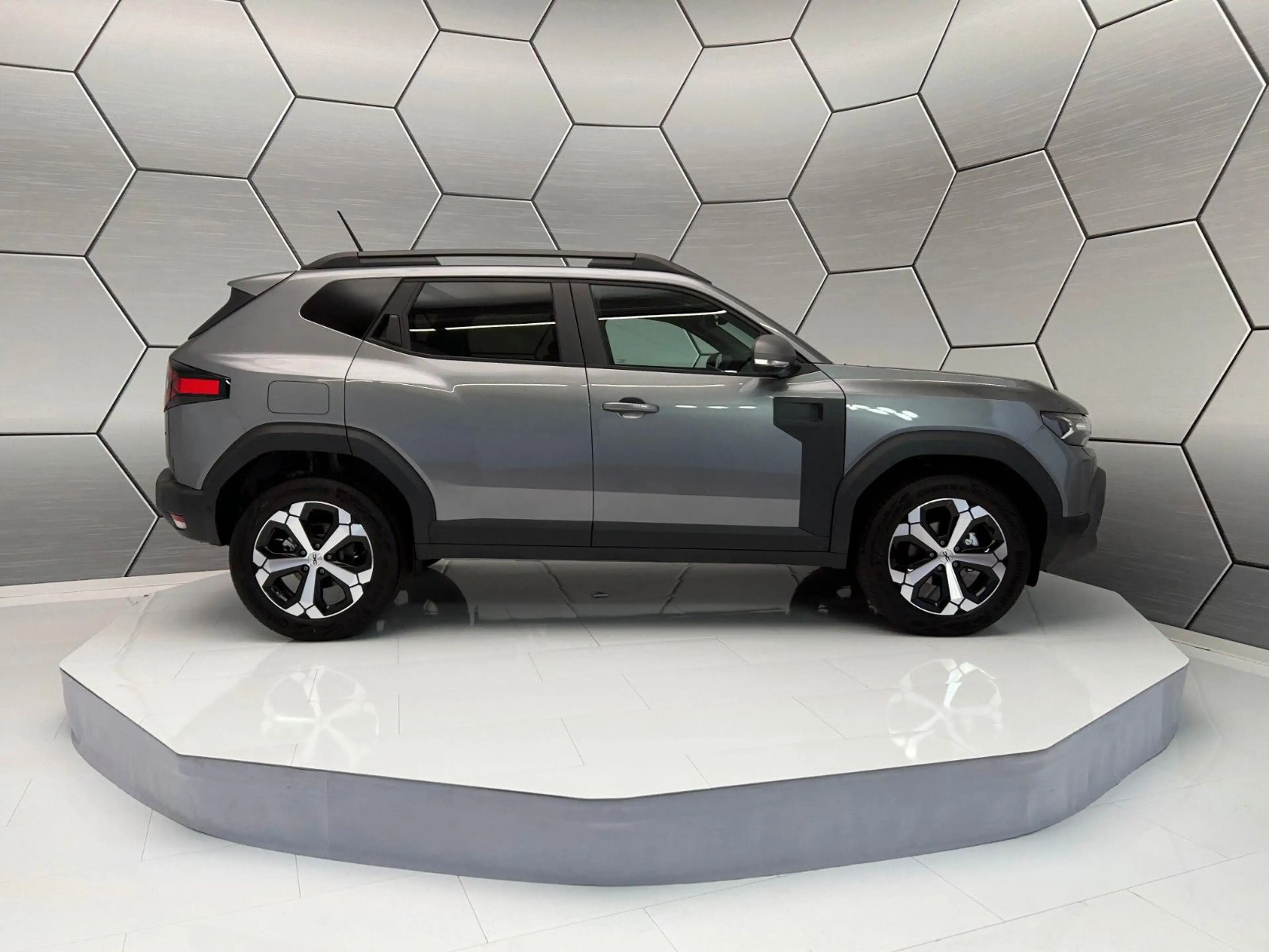 Dacia Duster Eco-G 120 Journey City+Winter-Paket — photo 7