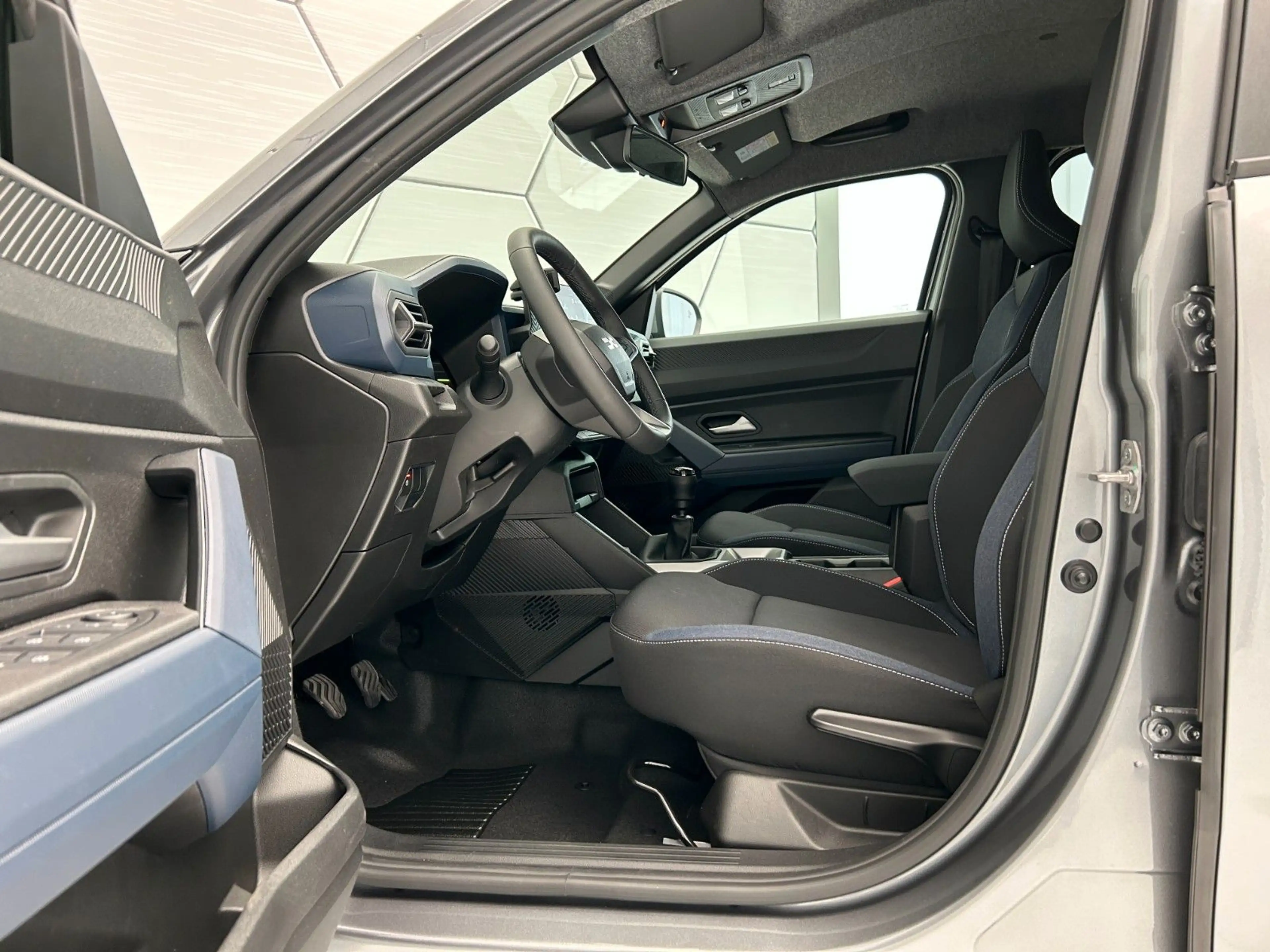 Dacia Duster Eco-G 120 Journey City+Winter-Paket — photo 12
