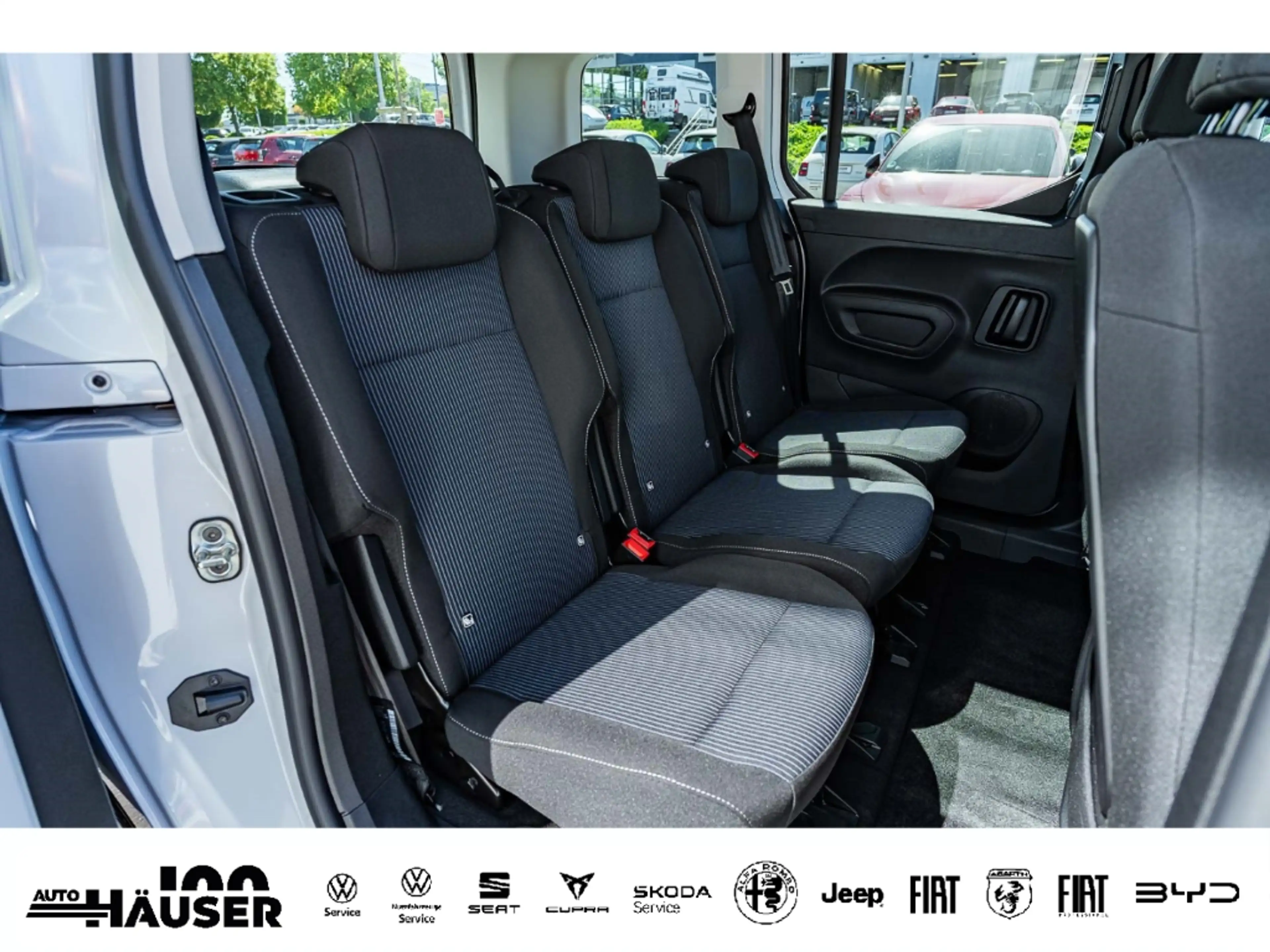 Fiat Qubo L ICON 1.2 Benziner 5-SITZER KAMERA LED PDC TEMPOM — photo 10