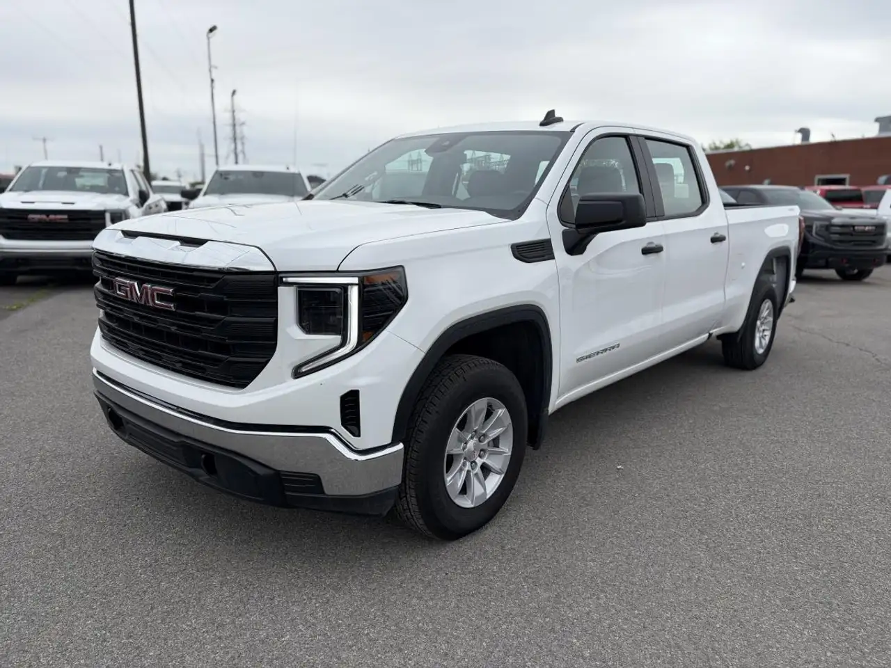GMC Sierra 1500 снимка GMC Sierra 1500