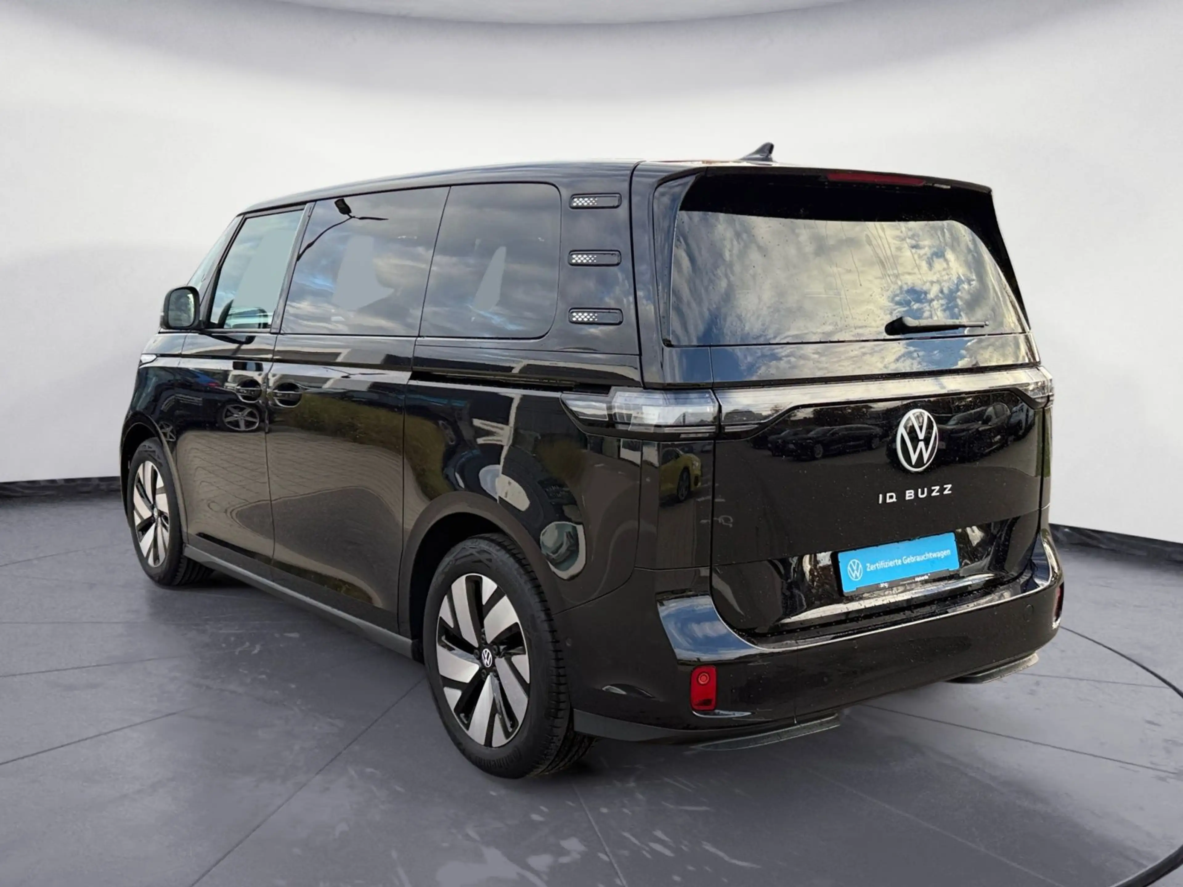 Volkswagen ID. Buzz ID.Buzz Pro 210 kW (286 PS) Heckantrieb — photo 4