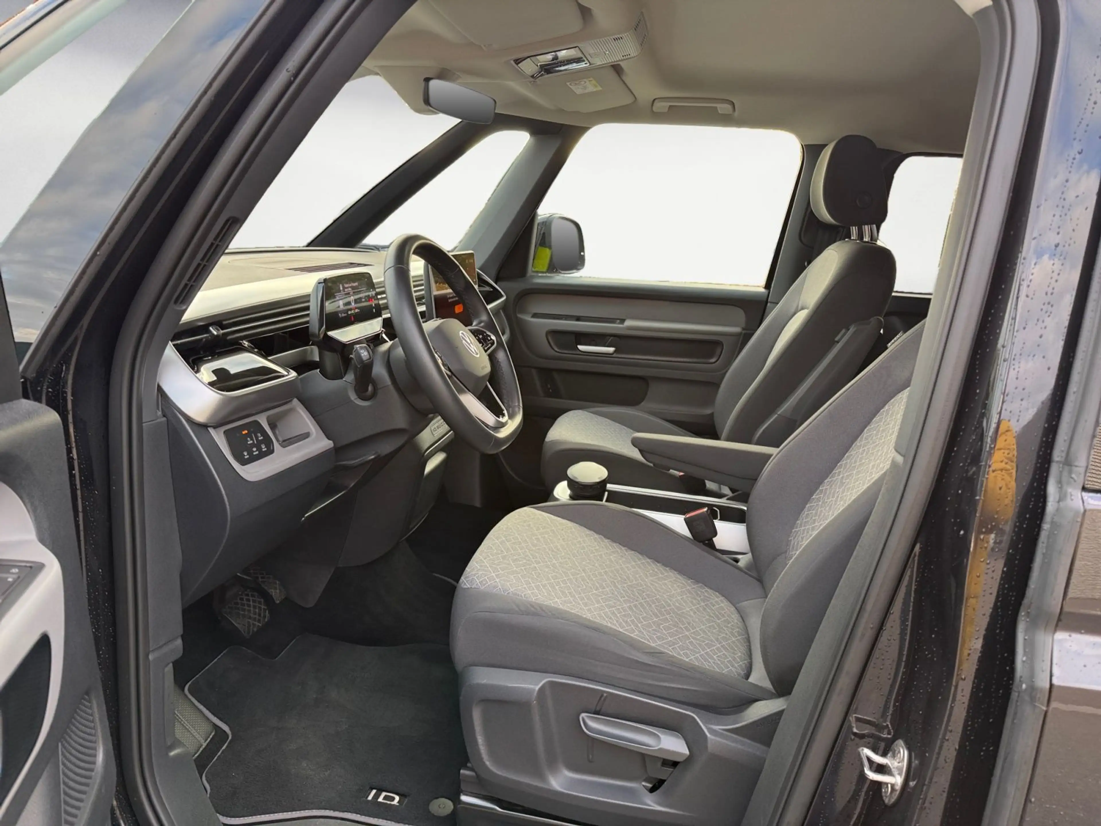 Volkswagen ID. Buzz ID.Buzz Pro 210 kW (286 PS) Heckantrieb — photo 10
