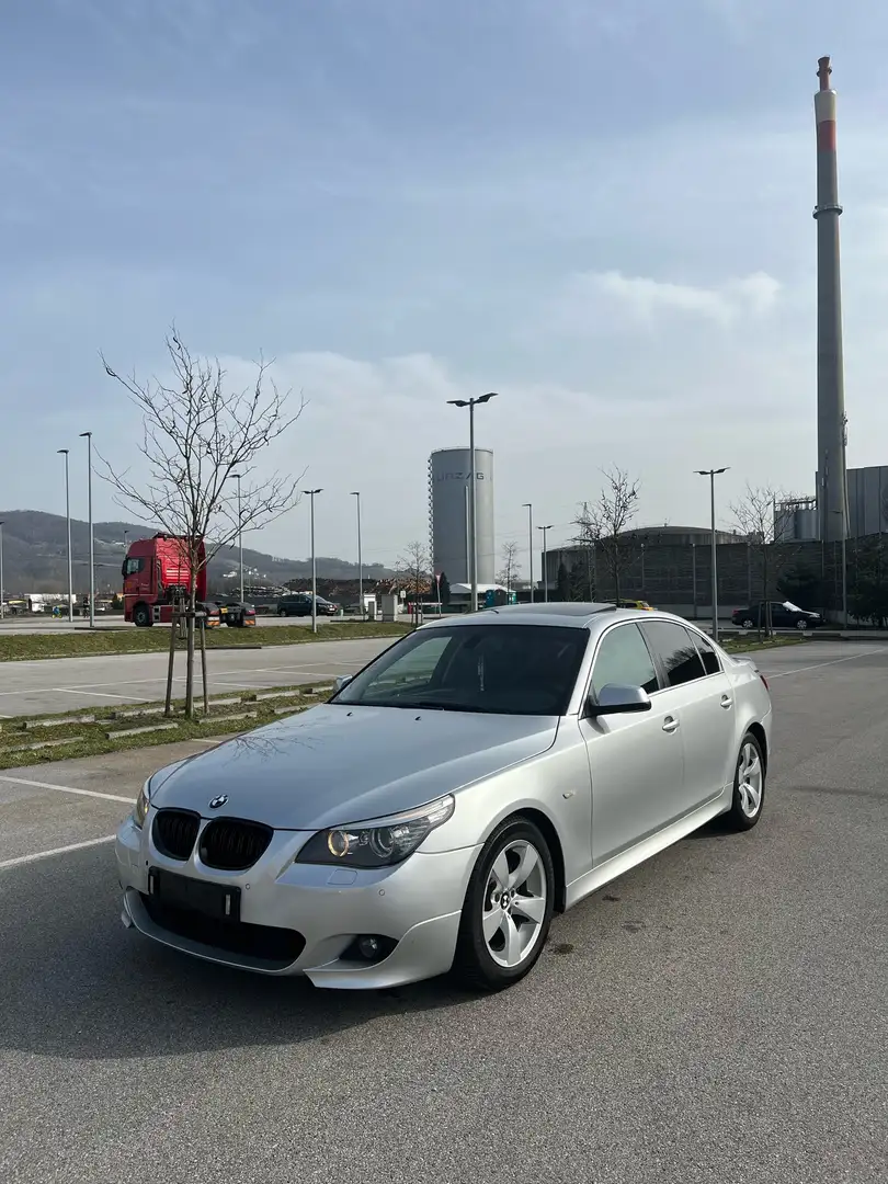 BMW 525 525d Silber - 2