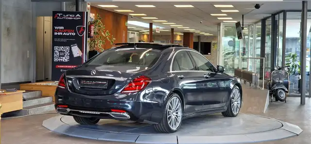 Mercedes-Benz S-Class view 7