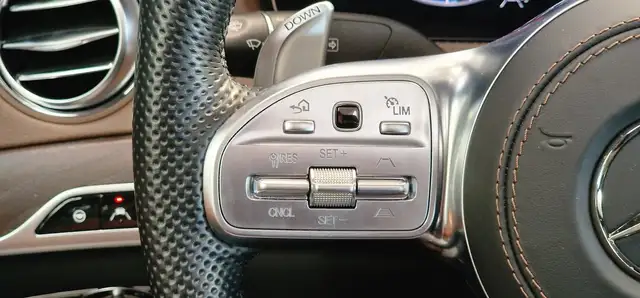 Mercedes-Benz S-Class view 21