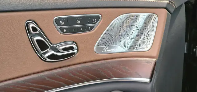 Mercedes-Benz S-Class view 20