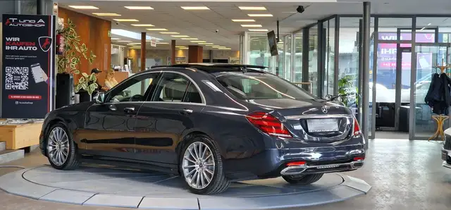 Mercedes-Benz S-Class view 6