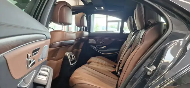 Mercedes-Benz S-Class view 26