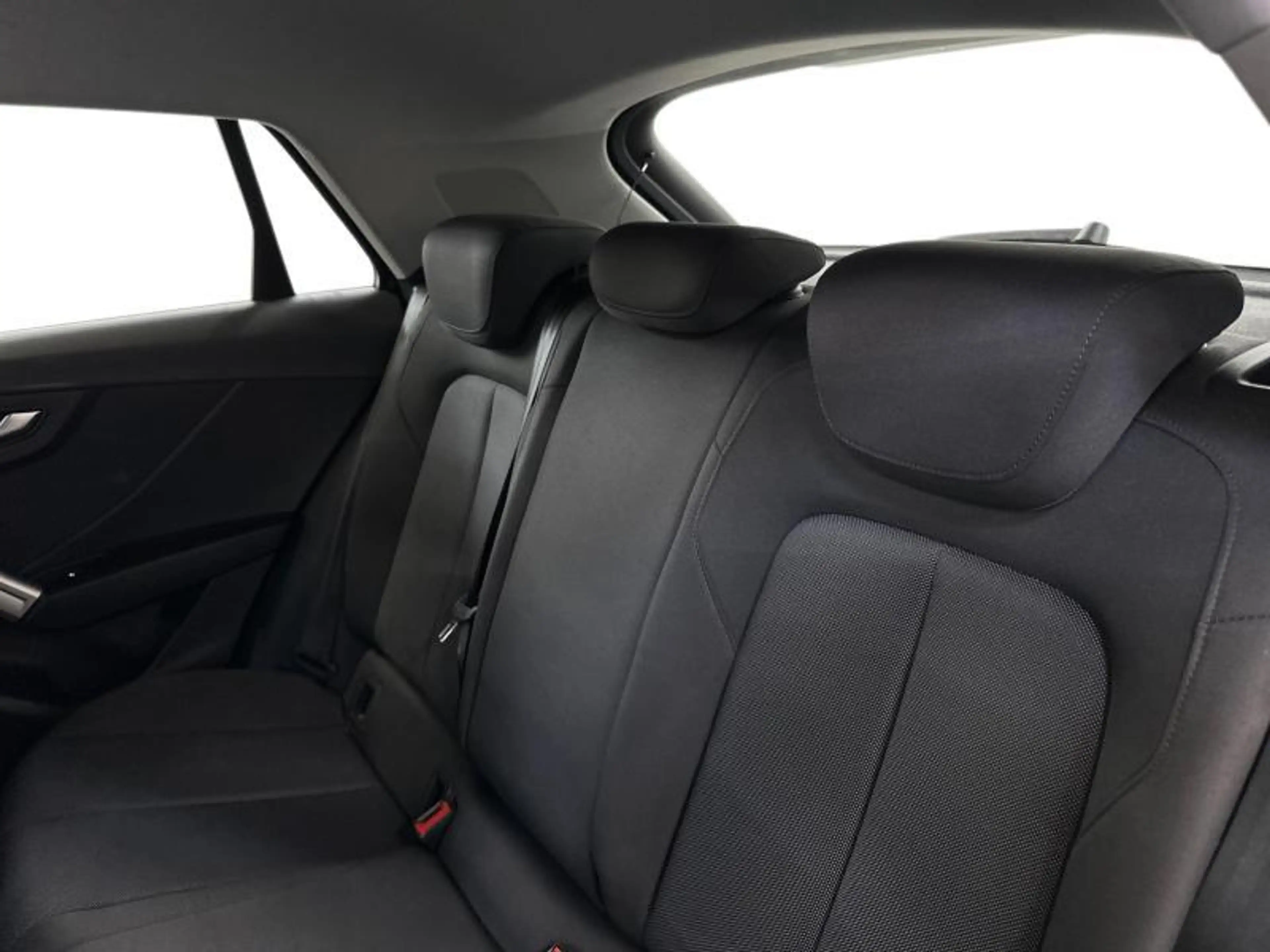 Audi Q2 35 TFSI S Tronic Advanced — photo 10