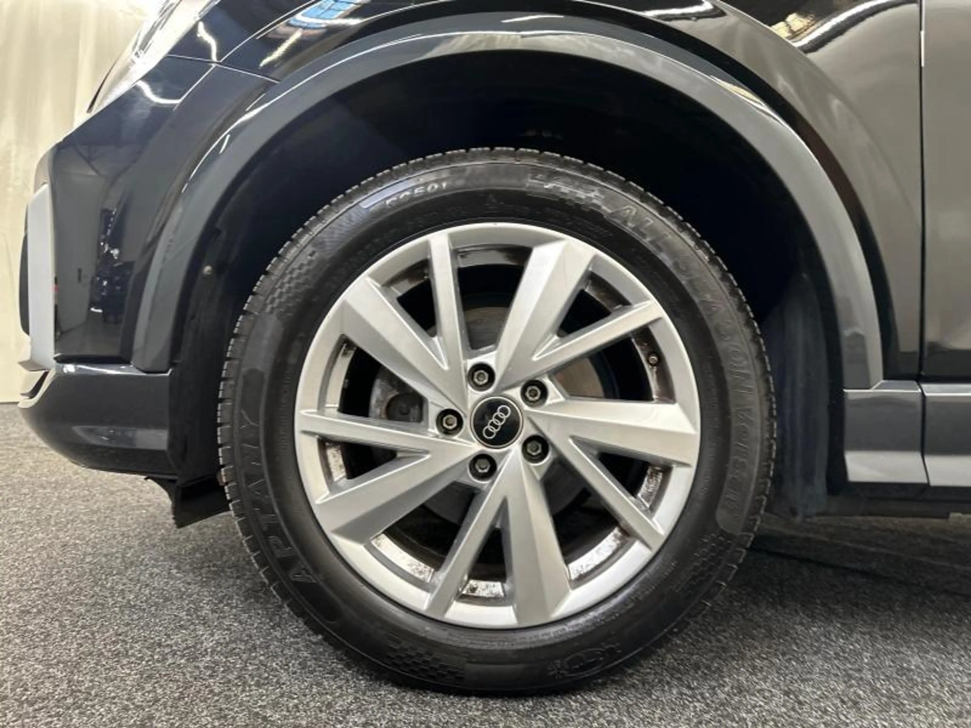 Audi Q2 35 TFSI S Tronic Advanced — photo 13
