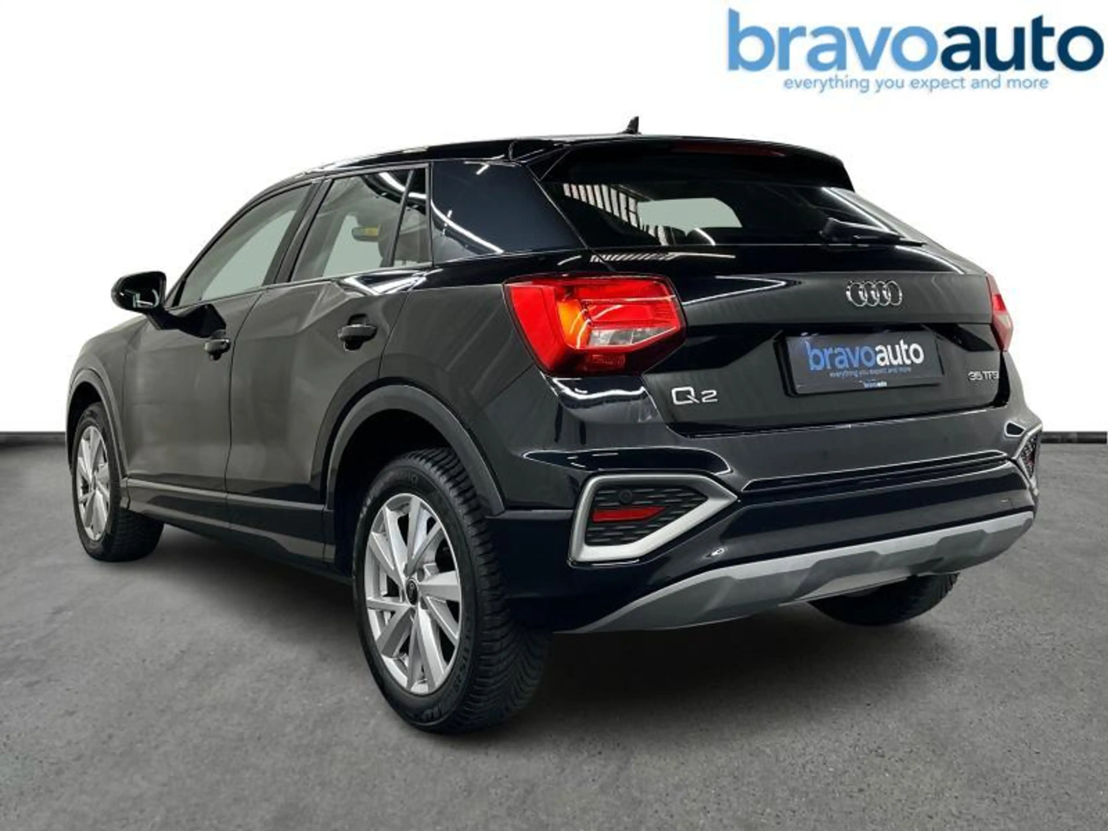 Audi Q2 35 TFSI S Tronic Advanced — photo 2