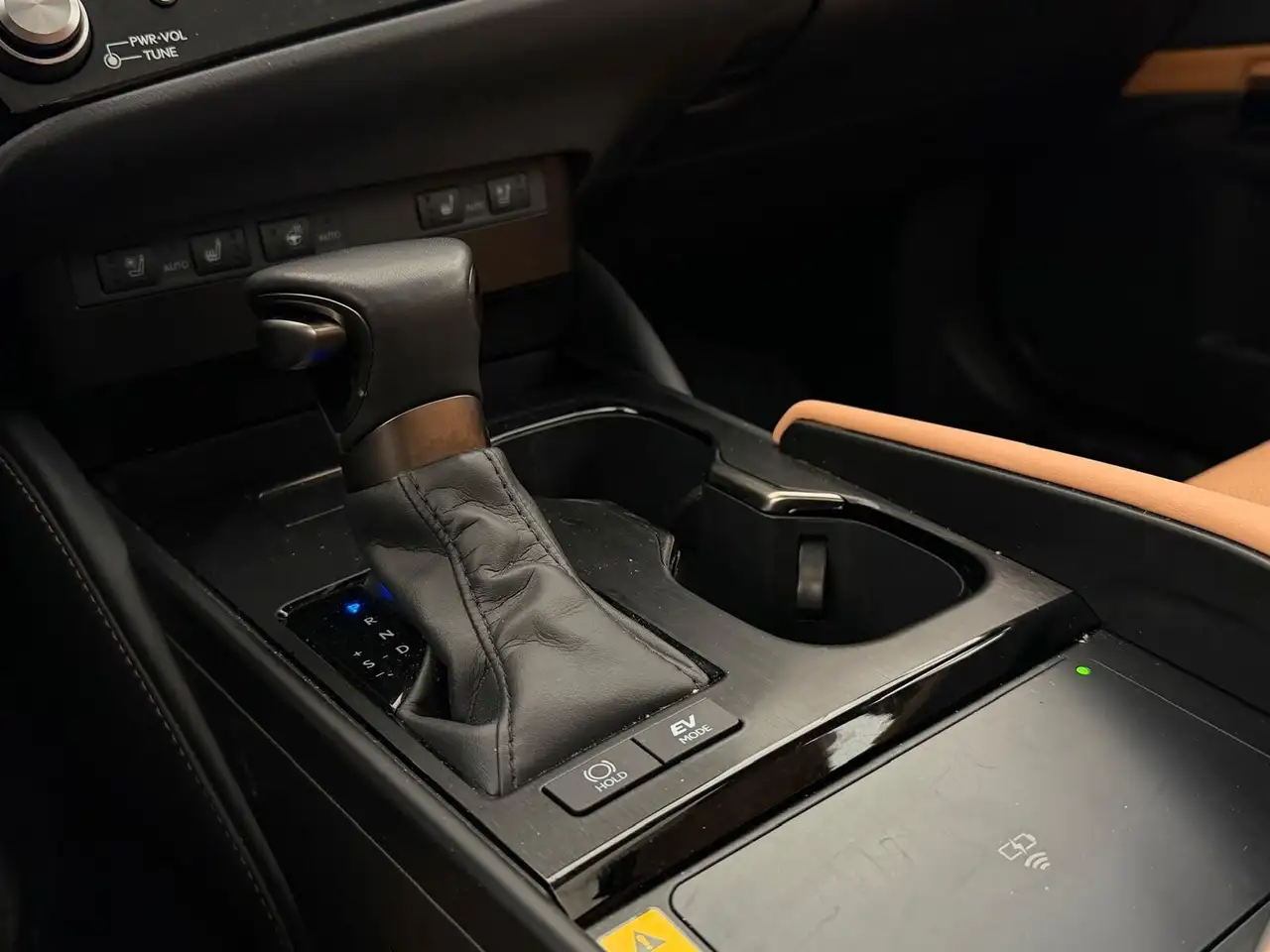 Lexus ES fotografie Lexus ES