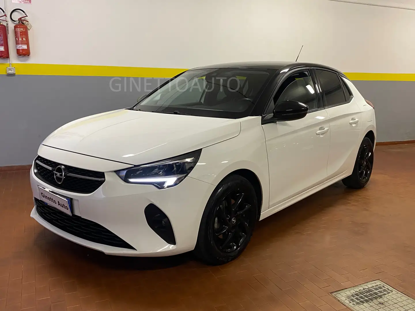 Opel Corsa Corsa VI 2020 1.2  Design & Tech Bianco - 2