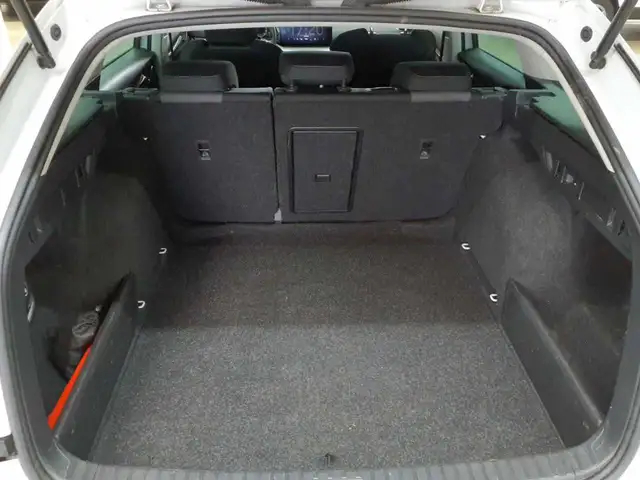 Skoda Octavia view 15
