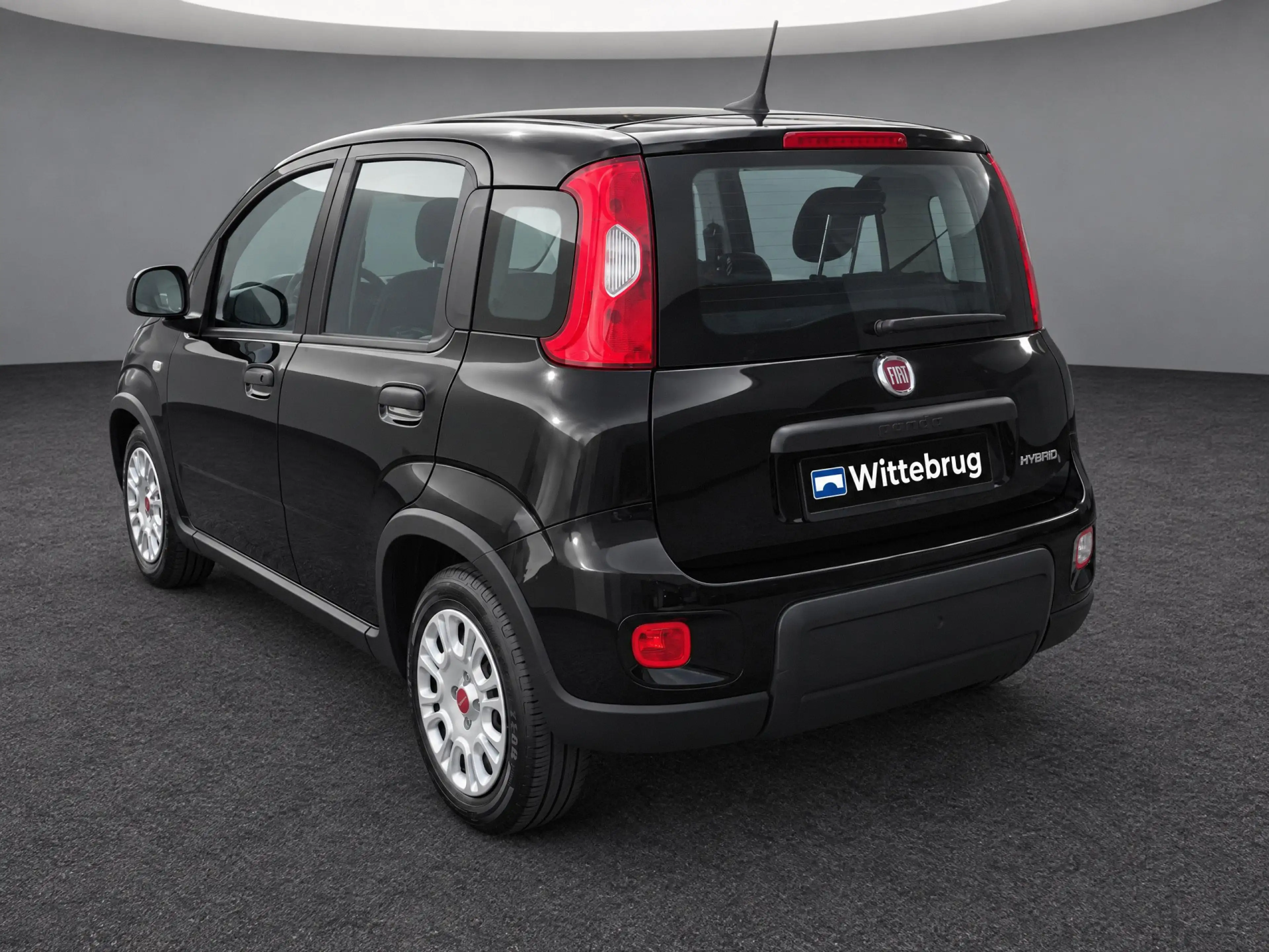 Fiat Panda 1.0 Hybrid Urban — photo 4