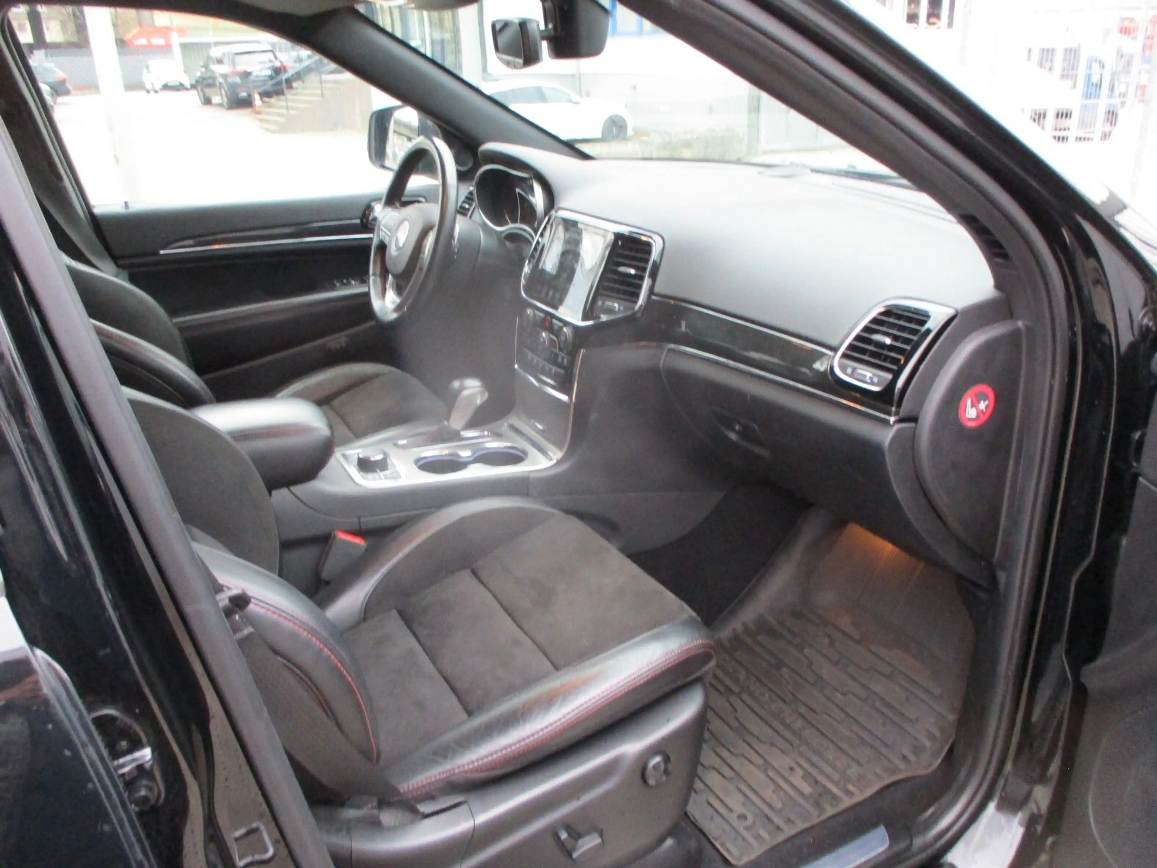 Jeep Grand Cherokee 3.0 CRD Trailhawk — photo 6