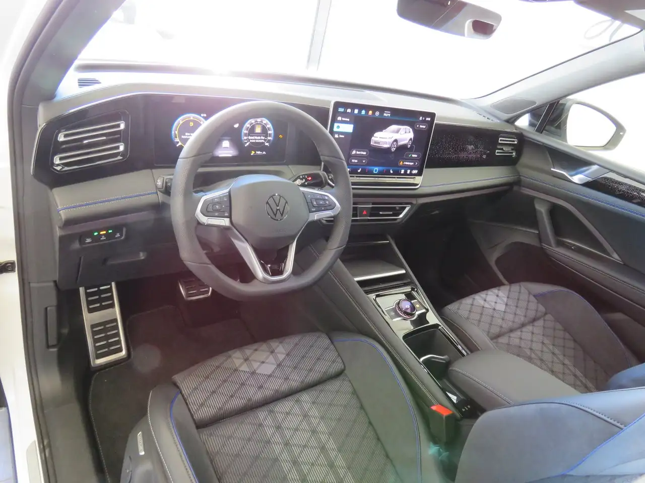 Volkswagen Tiguan Sport TDI DSG 5