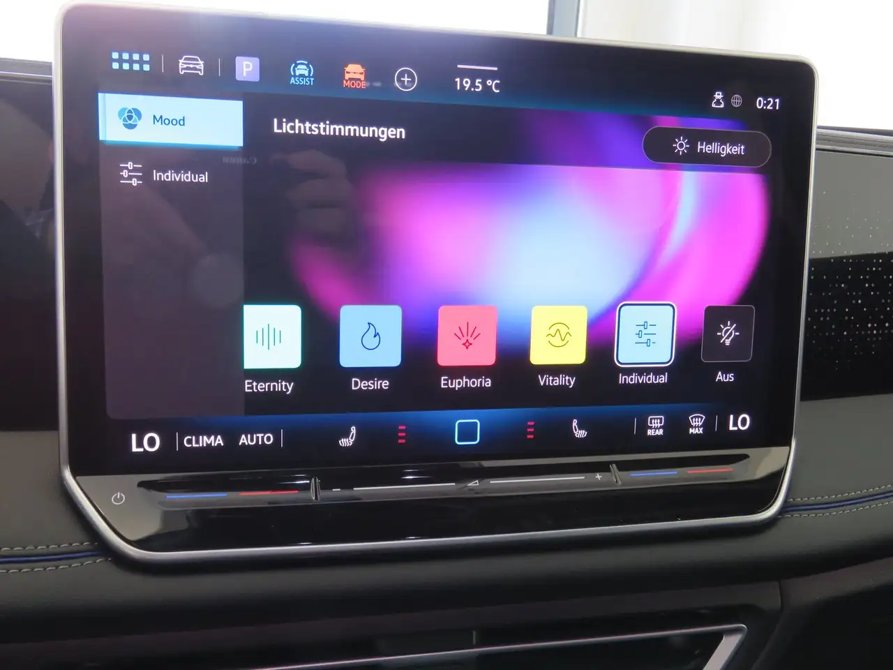 Volkswagen Tiguan Sport TDI DSG 23