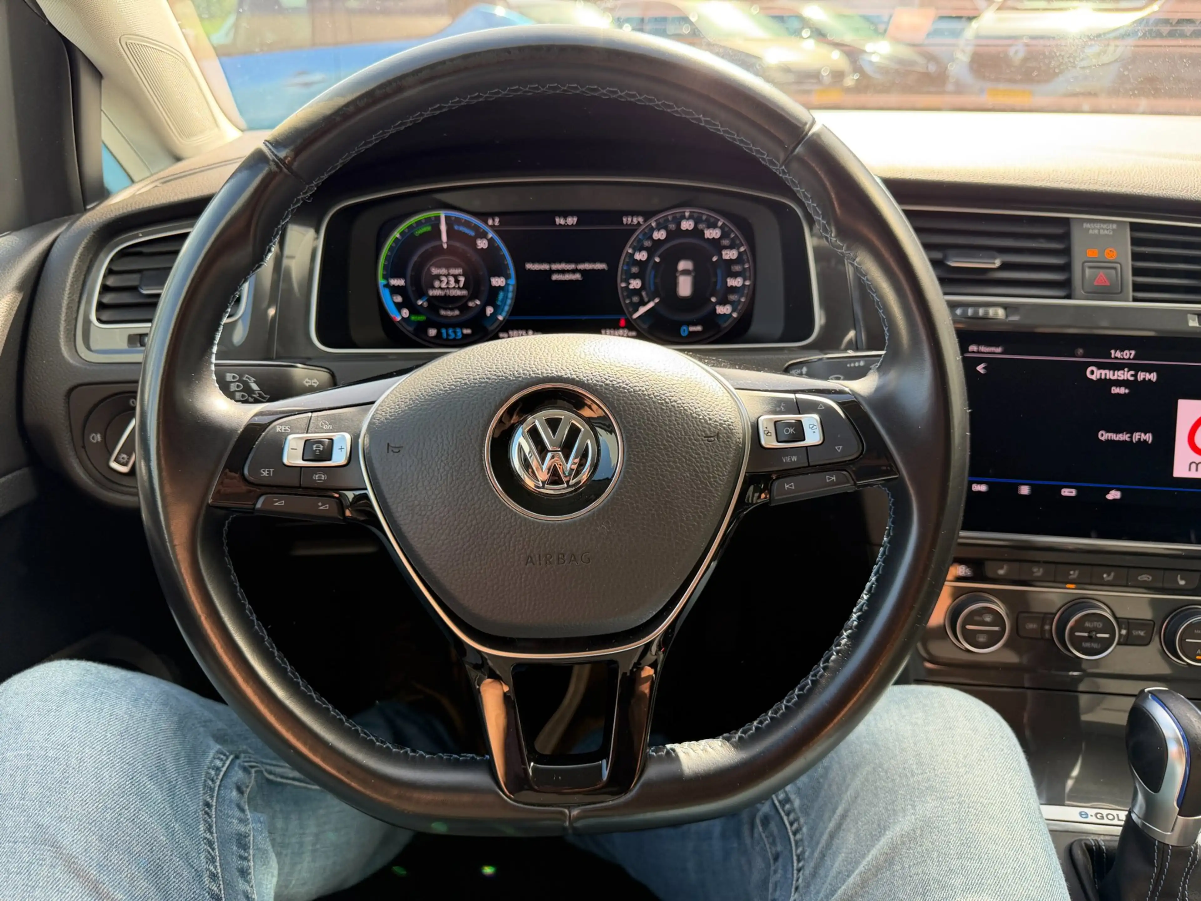 Volkswagen e-Golf E-Golf VOL optie's SOH 90,3% stoelverwarming — photo 14