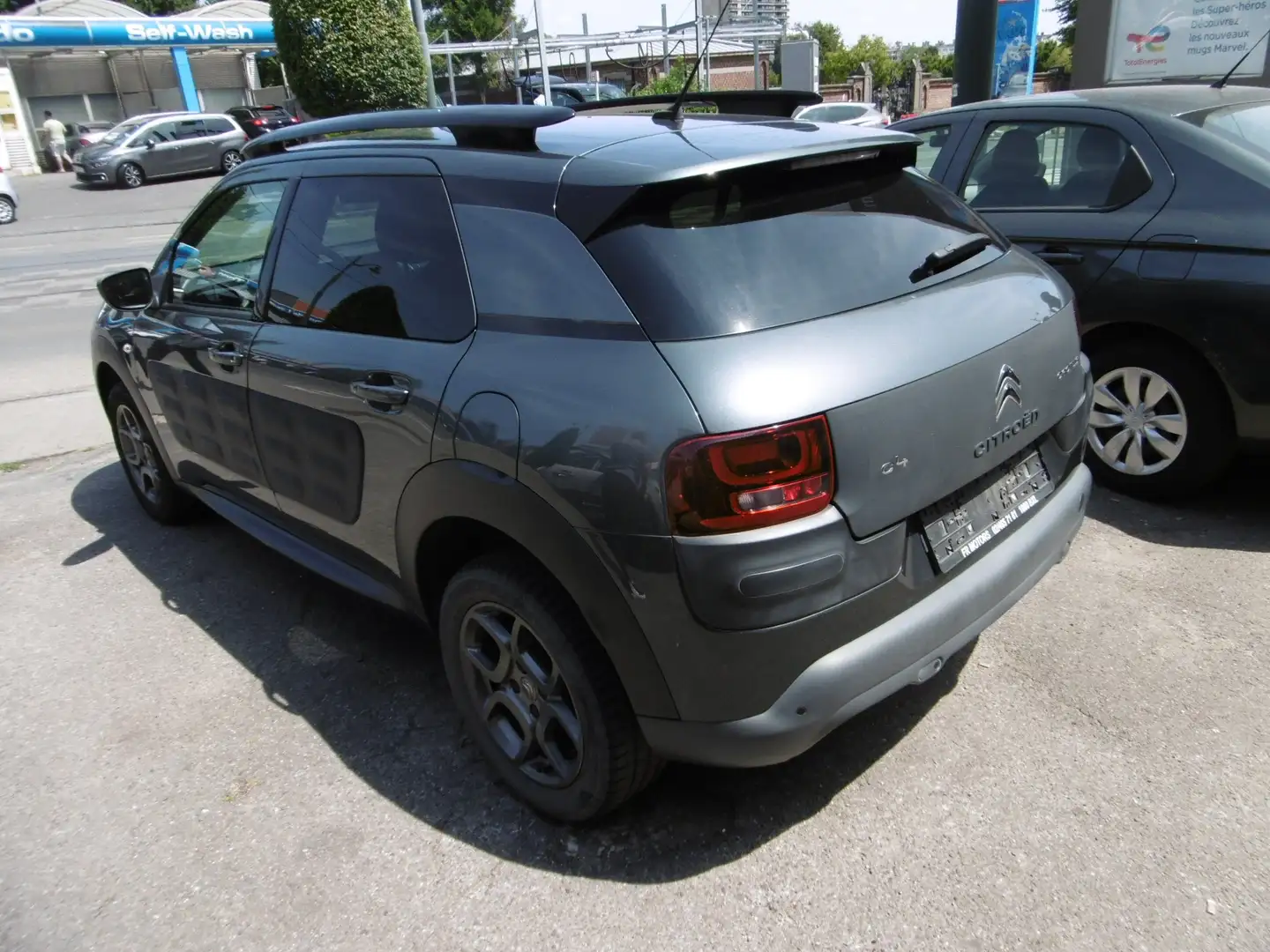 Citroen C4 Cactus 1.2 PureTech Shine Gris - 2