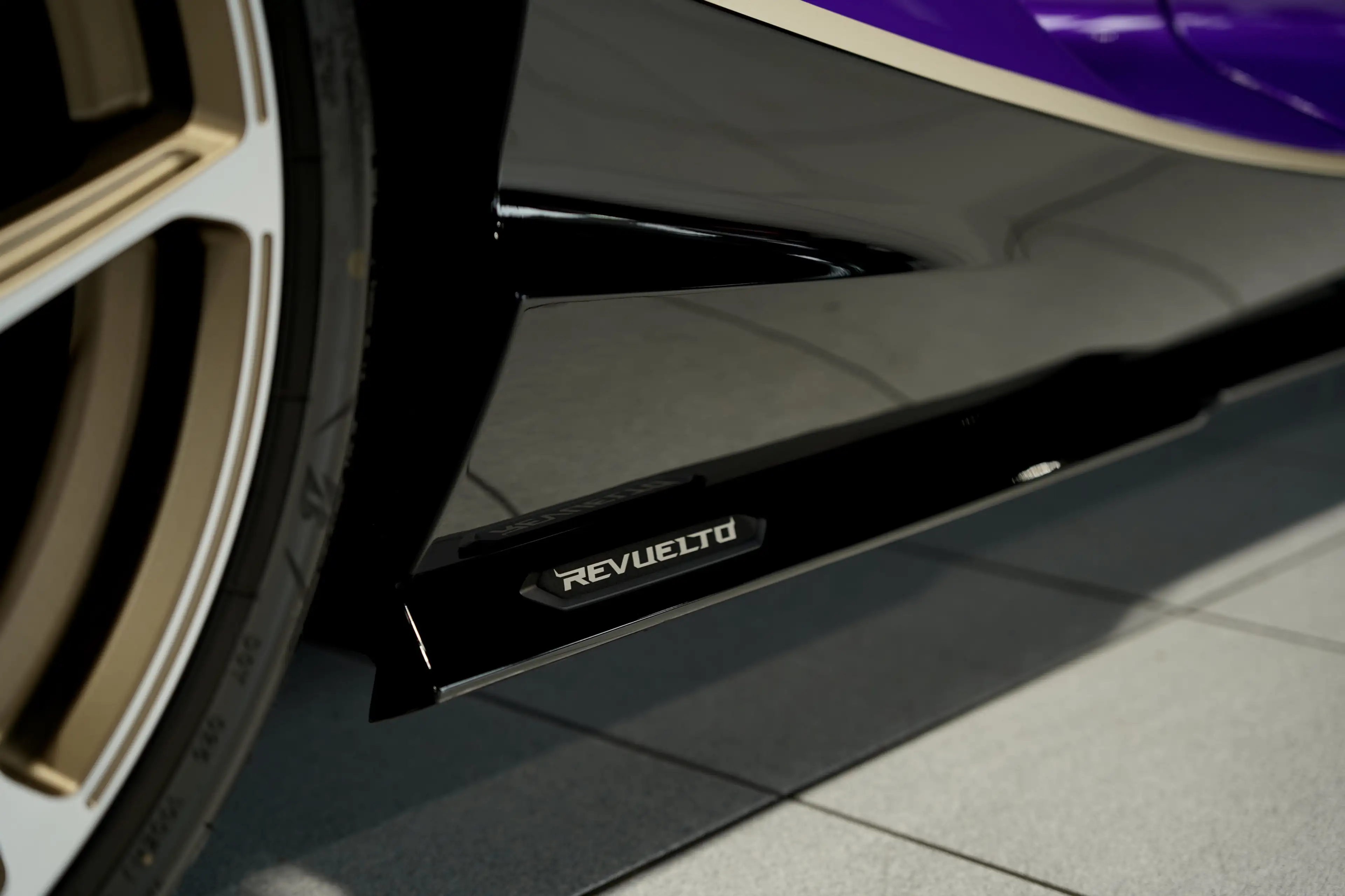 Lamborghini Revuelto *Ad Personam *Passenger *Sonus *PPF — photo 12