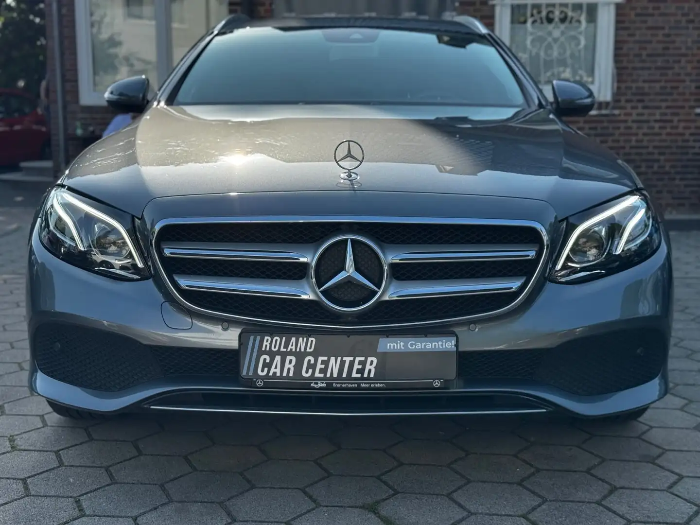 Mercedes-Benz E 250 T-Modell Kamera Multi Totw Comand Серый - 2
