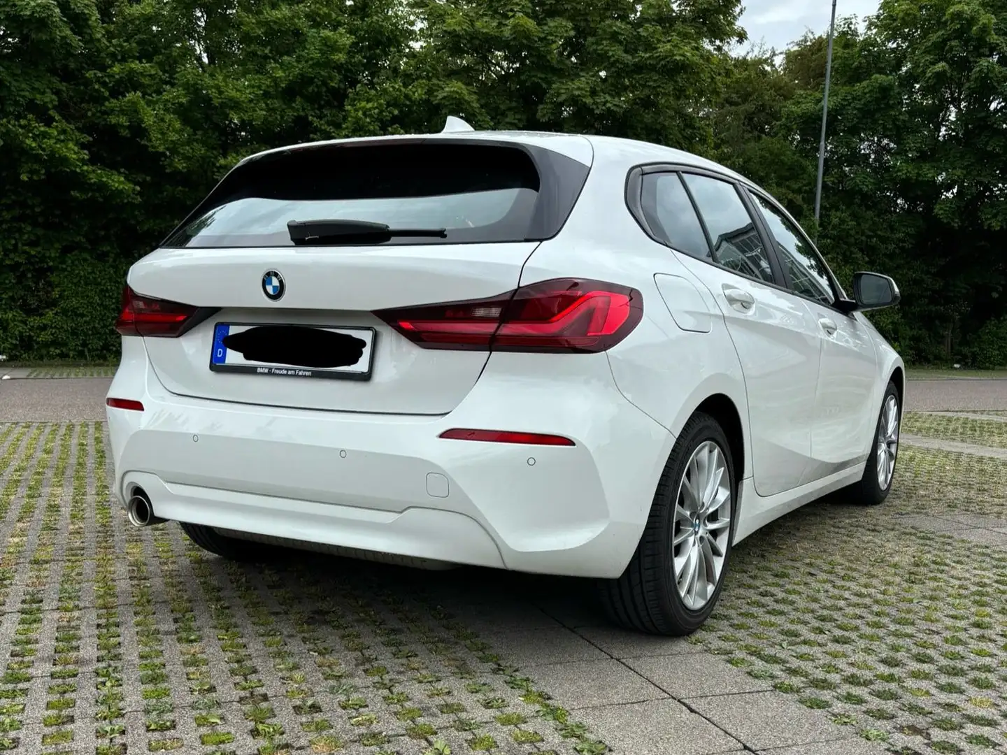BMW 118 118i Aut. Weiß - 1