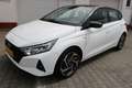 Hyundai i20 Intro Edition Mild-Hybrid Weiß - thumbnail 2