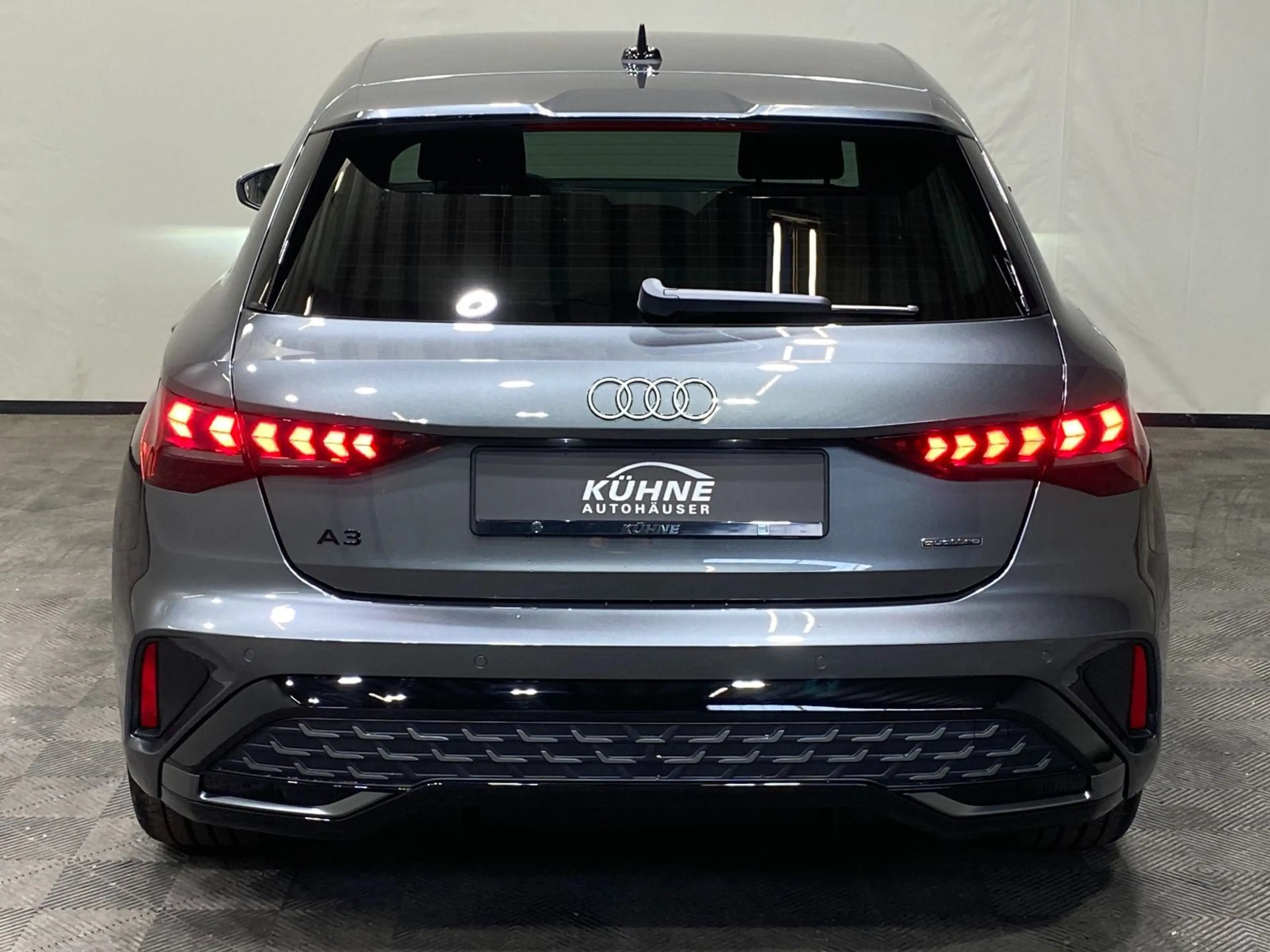 Audi A3 S line TFSI quattro S tronic | NAVI — photo 10
