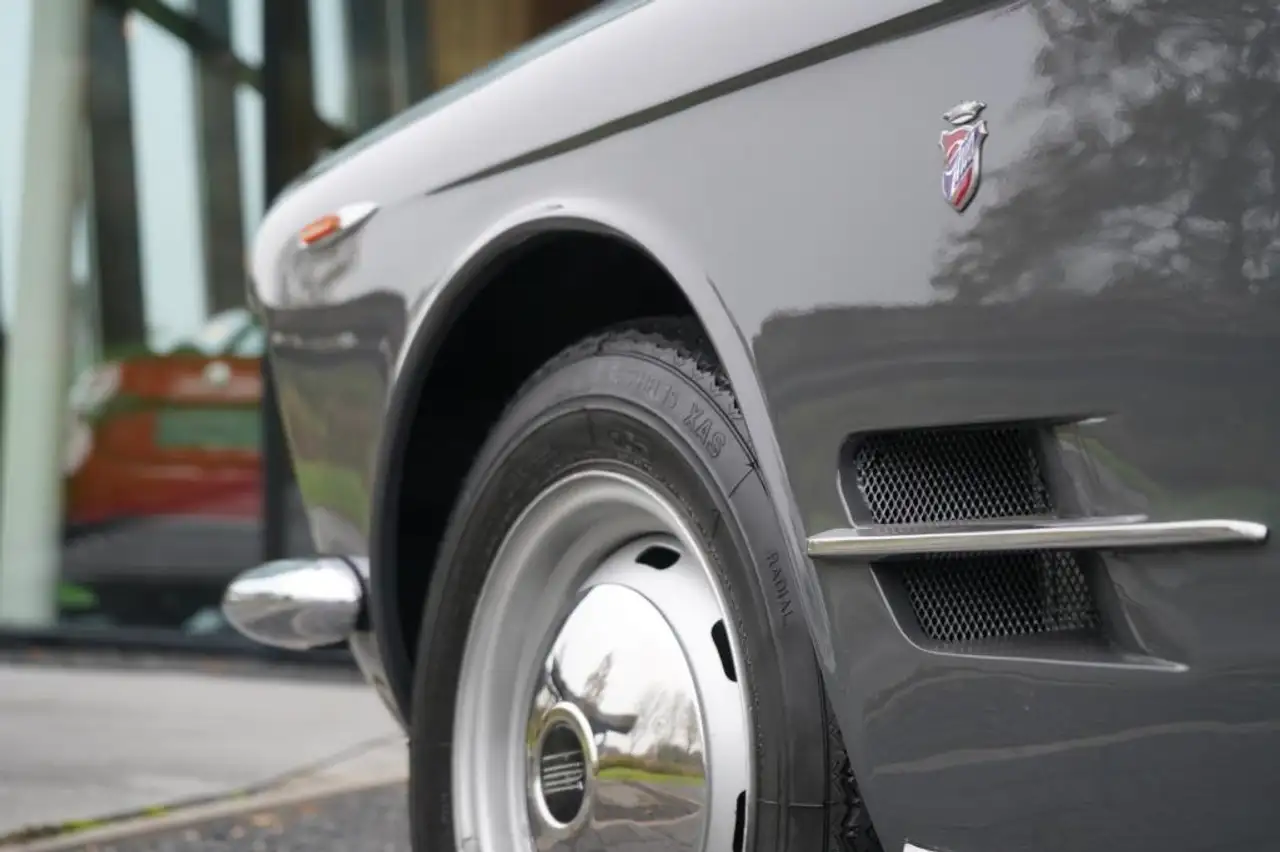 Fiat 2300 Coupe, foto 6